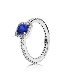 Anello Punto Luce Scintillante con Pietra Quadrata