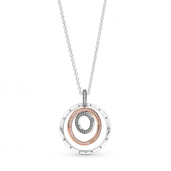 Collana Cerchi Infiniti »