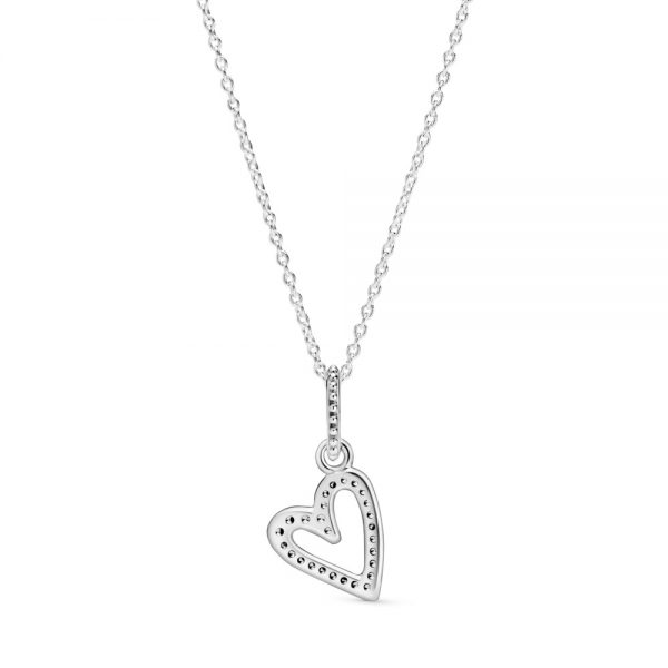 Collana con Pendente Cuore Scintillante »