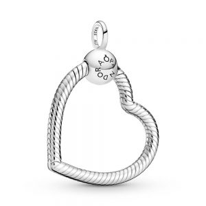 Bracciale con Chiusura a Cuore Infinito Pandora Moments »